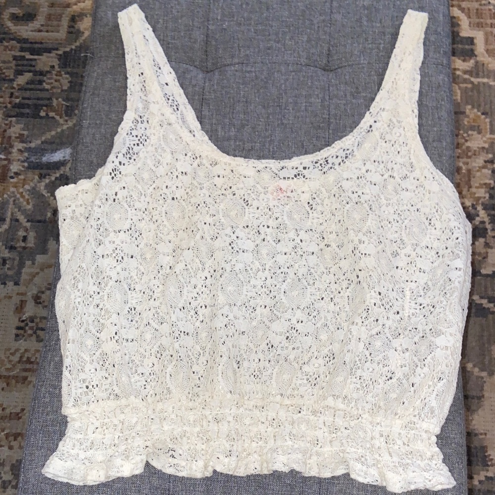 Black Pepper cropped tank, size M, cream-white